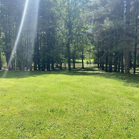 Bed and Breakfast Domaine De Lithos Fossemagne Екстер'єр фото