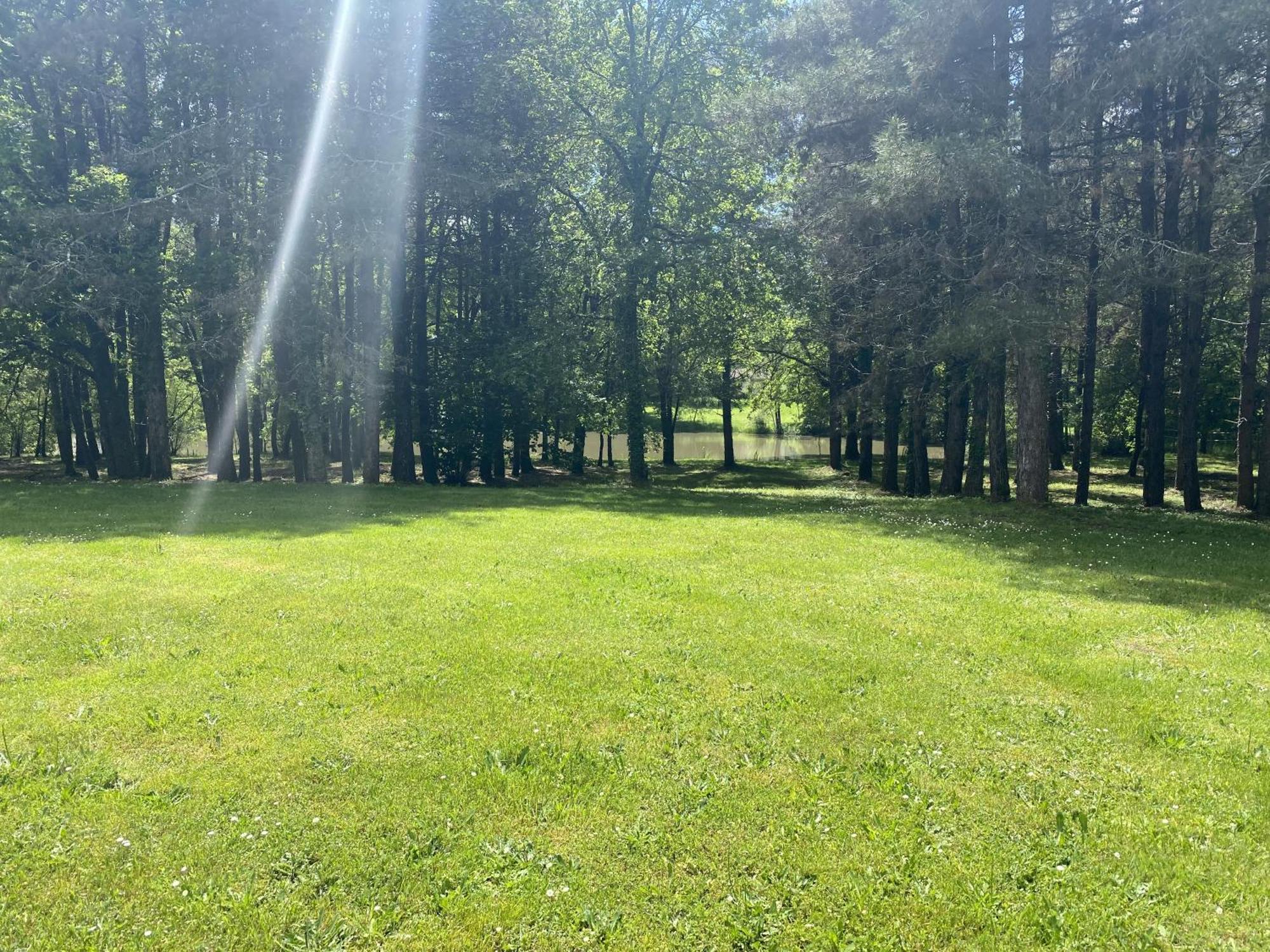 Bed and Breakfast Domaine De Lithos Fossemagne Екстер'єр фото