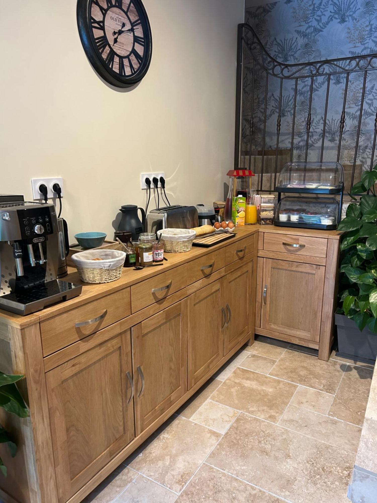 Bed and Breakfast Domaine De Lithos Fossemagne Екстер'єр фото
